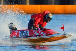 渡邉 選手は10戦5勝の好成績で優勝戦は3号艇